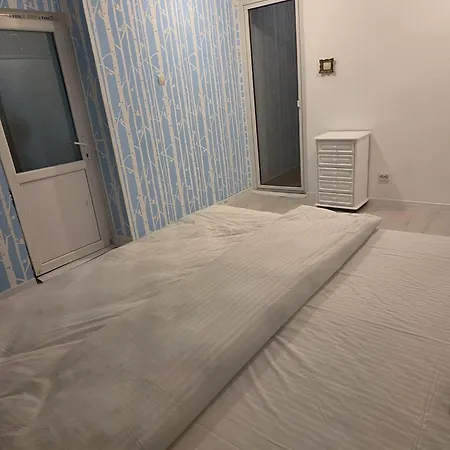 Апартамент Cozy Loft 1 *