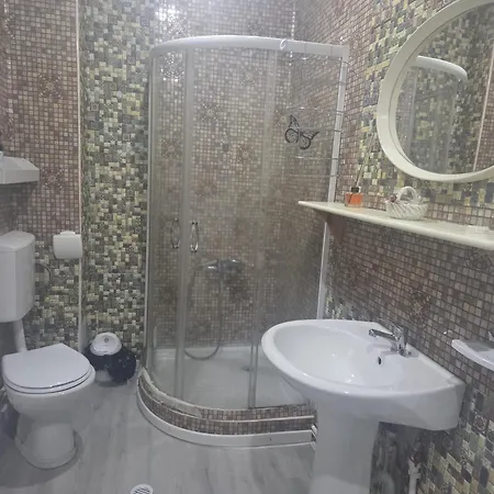 Апартамент Cozy Loft 1 *